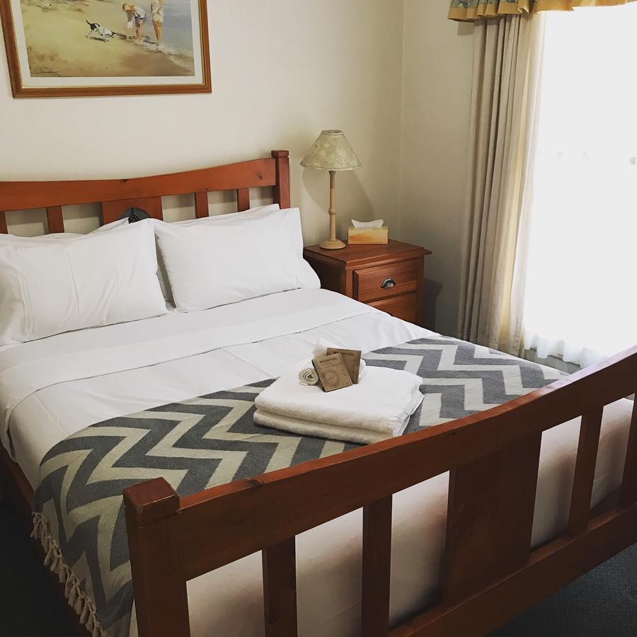 Honeysuckle Cottages Stanthorpe Bagian luar foto